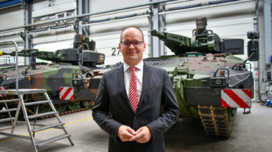 Wirtschaftsminister Grant Hendrik Tonne besucht Rheinmetall in Unterlüß. | Foto: Link