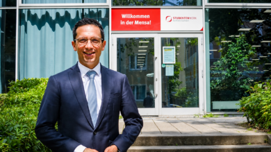 Falko Mohrs kennt die Mensa 1 in Braunschweig noch in Studientagen. Als Wissenschaftsminister kann man hier aber auch gut speisen. | Foto: Link