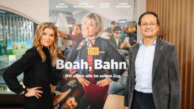 Vorstellung der DB Webserie „Boah, Bahn! Wir sitzen alle im selben Zug." im Hauptbahnhof in Frankfurt/Main. Anke Engelke und Dr. Michael Peterson, DB-Vorstand Personenfernverkehr