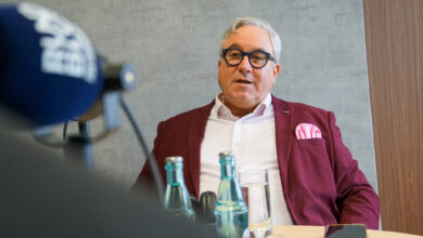 BFW-Geschäftsführer David Jacob Huber ist zu Gast bei "Politiknerds", dem Podcast des Politikjournals Rundblick. | Foto: Tomas Lada