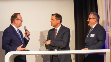 Sind sich in vielen, aber nicht allen Punkten einig (von links): Dirk Breuckmann, Olaf Lies und Mark Alexander Krack. | Foto: Link