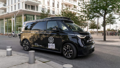Rollen schon durch den Hamburger Stadtverkehr: Die autonomen Fahrzeuge von VW-Tochter Moia. | Foto: Moia GmbH