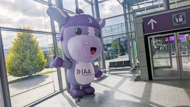 Tiaa, das unbekannte Wesen: Das IAA-Maskottchen lässt Raum für zoologische Spekulationen. | Foto: Link