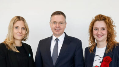 Die neue Üstra-Spitze (von links): Elke van Zadel, Olof Seidel und Denise Hain. | Foto: Florian Arp