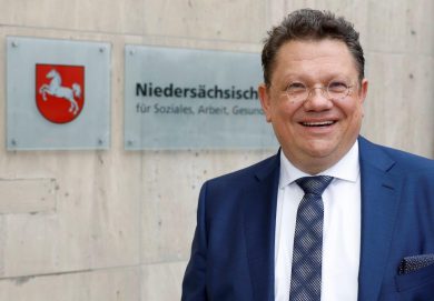 Philippi beruft Ethikkommission für Pflege in Niedersachsen ein