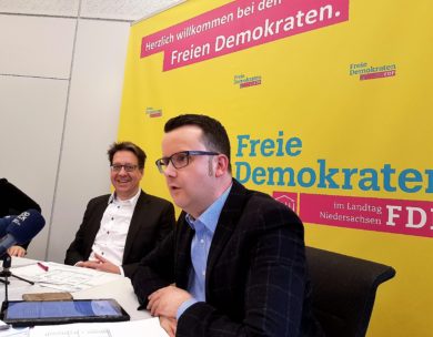 FDP fordert: Landtag soll Hilbers dazu bringen, gegen sich selbst vor Gericht zu ziehen