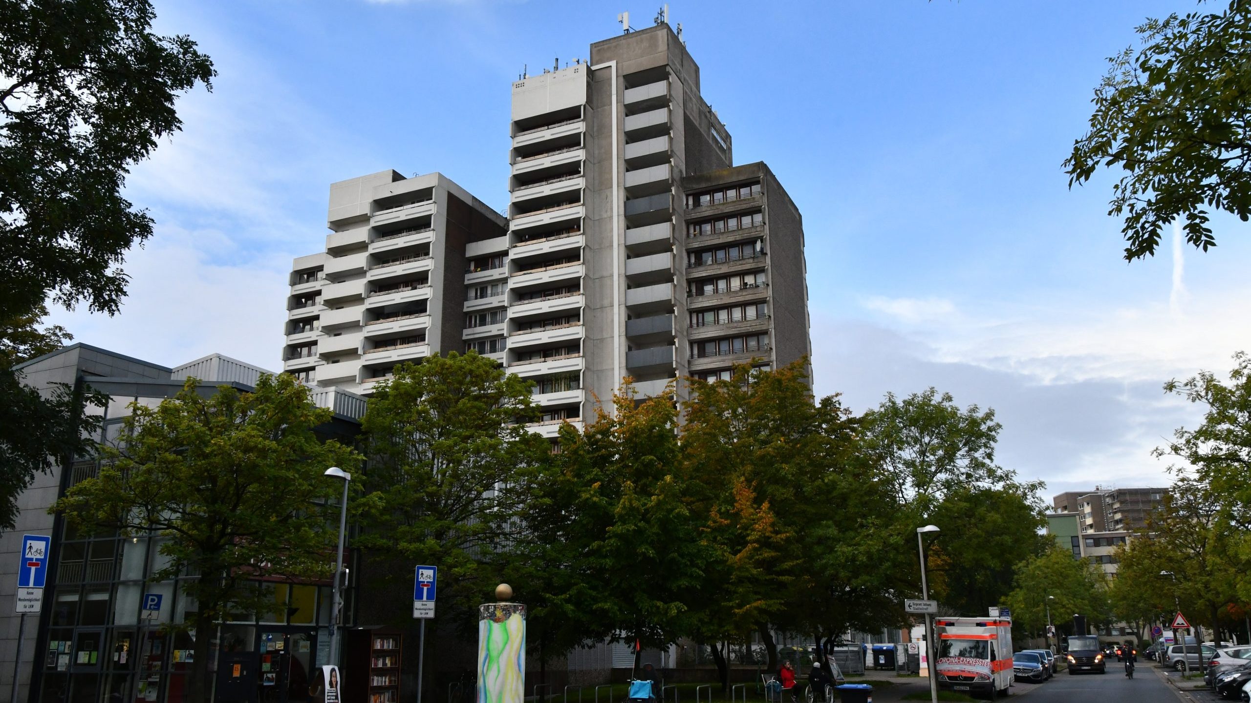 Vonovia Immobilienkonzern Sucht Händeringend Mitarbeiter Verpassen Sie Das Nicht Die Bewerbungs Deadline Rückt Näher - gczdnnr