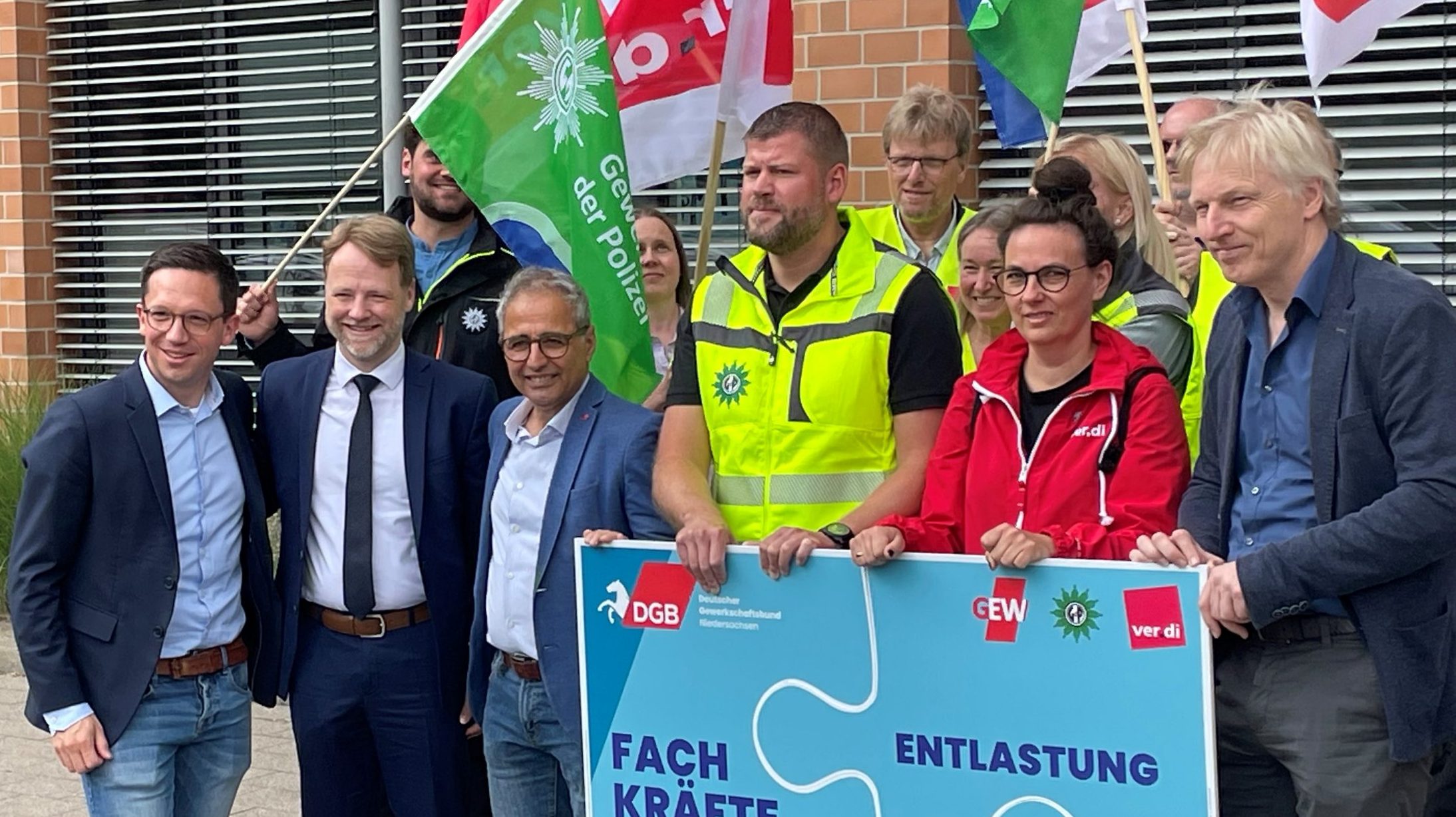 A13 für alle Lehrer? Die Regierung muss zwischen zwei Stufenplänen ...