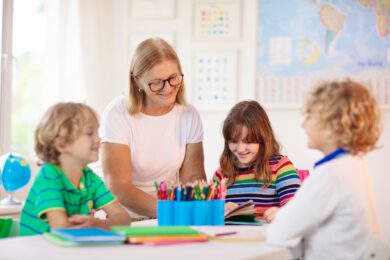 Fachkräftemangel im Kindergarten: Woher sollen die Erzieherinnen kommen?
