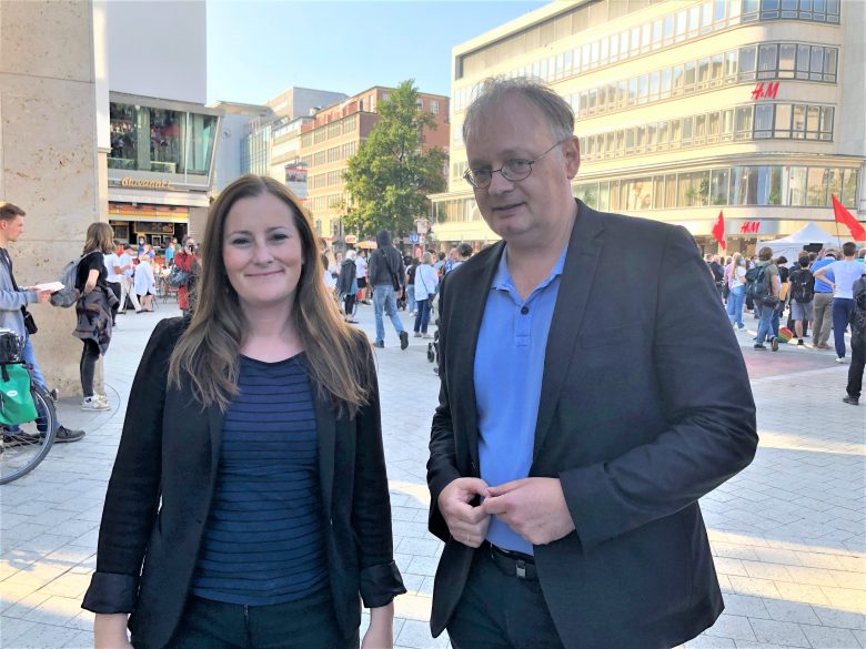 Rundblick-Chef-Redakteur Klaus Wallbaum hat die Linken-Parteivorsitzende Janine Wissler in Hannover getroffen.