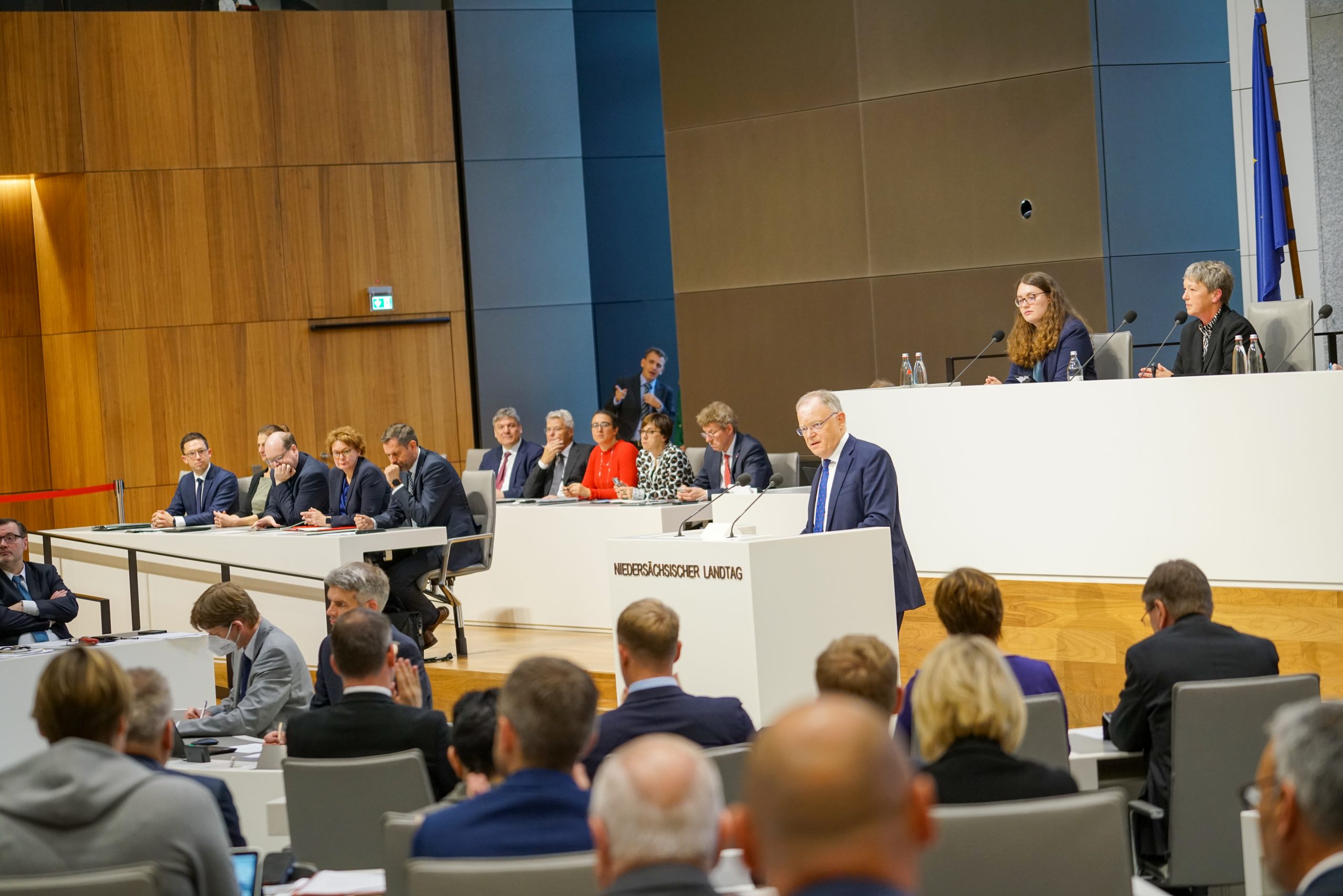 Heute im Landtag Projektmanufaktur, SolarOffensive, Nachtragshaushalt