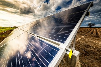 Drohen Ackerflächen von Photovoltaik-Anlagen überbaut zu werden?