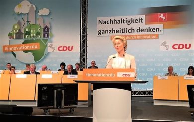 Es dauert, bis von der Leyen das Eis beim CDU-Parteitag zum Bersten bringt