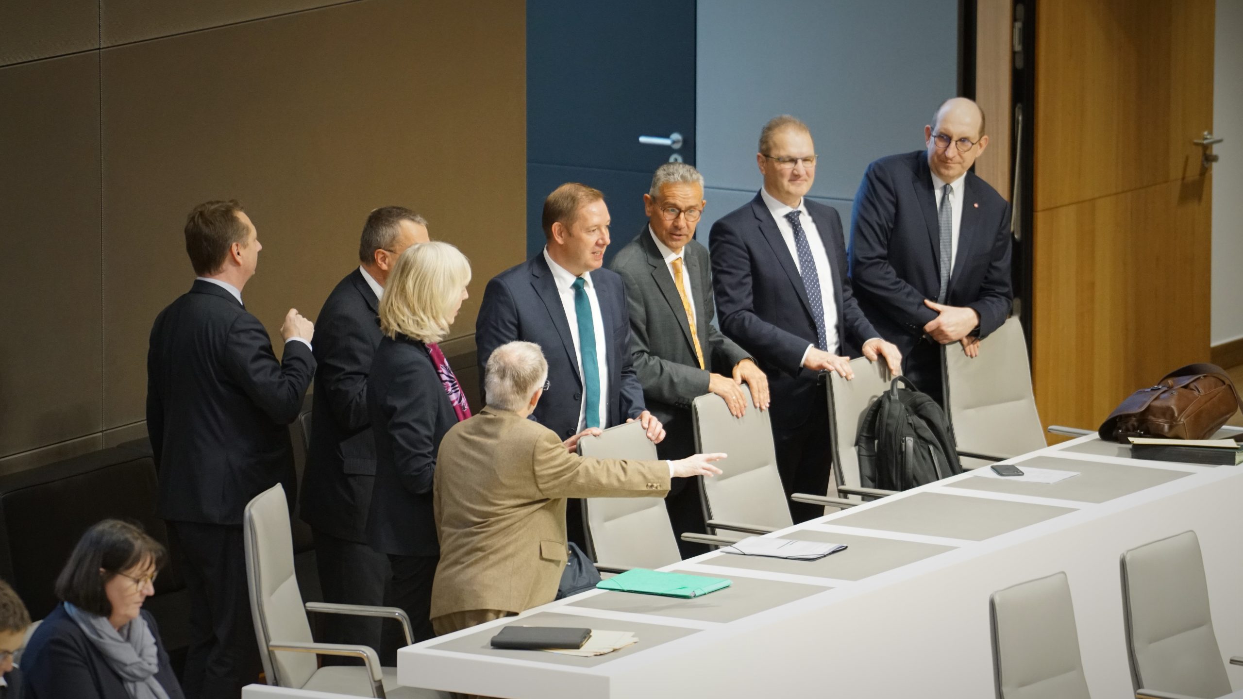 Warum Niedersachsens Staatssekretäre im Schnitt zehn Jahre älter als