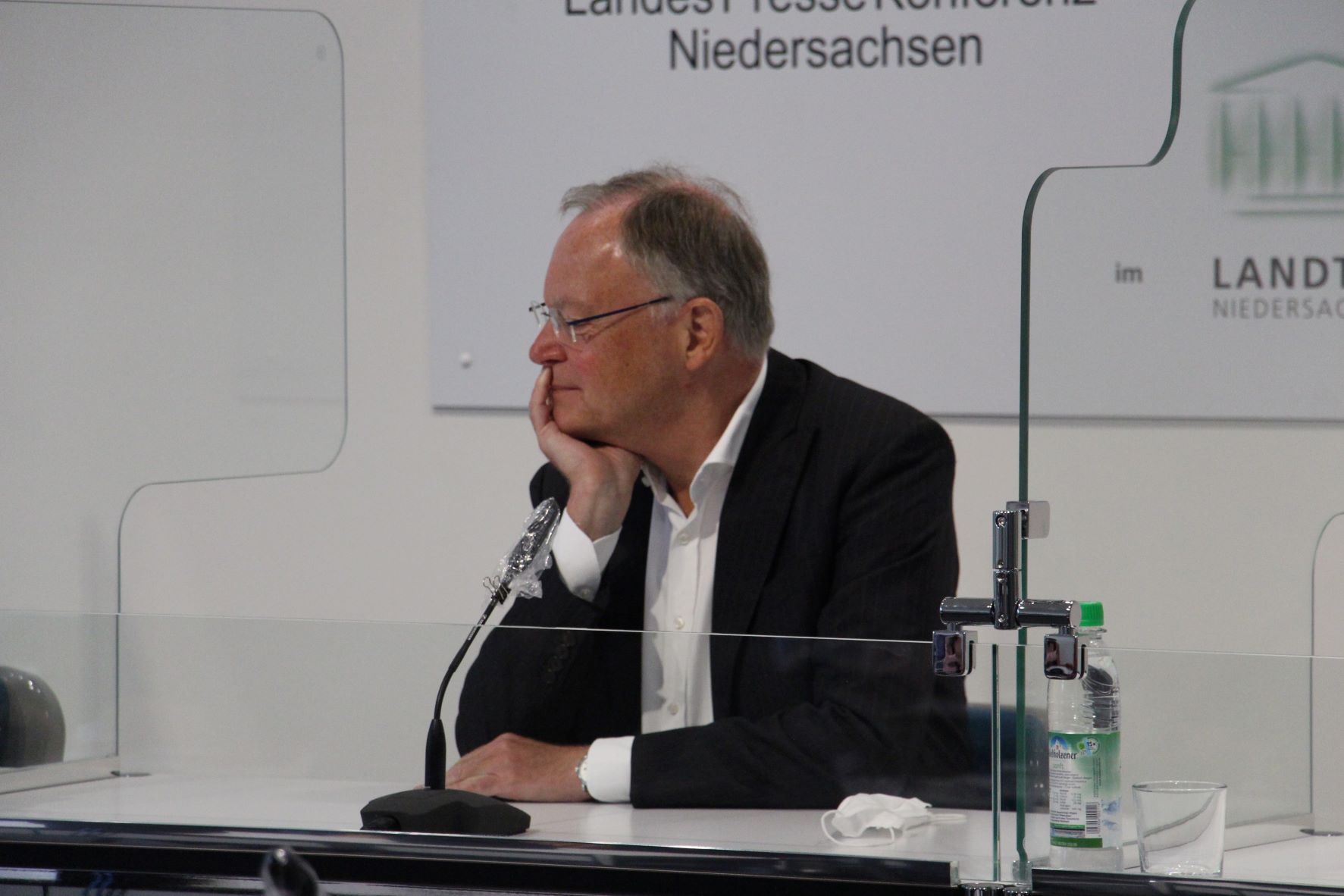 Weil schließt längere Amtszeiten für Bürgermeister und Landräte nicht ...