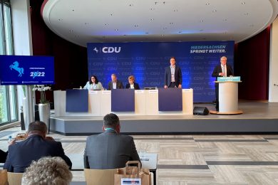 Novum in der CDU: Althusmann geht mit paritätischer Liste in die Landtagswahl